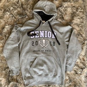 ❤️ Senior 2018 Pull Over Sweater